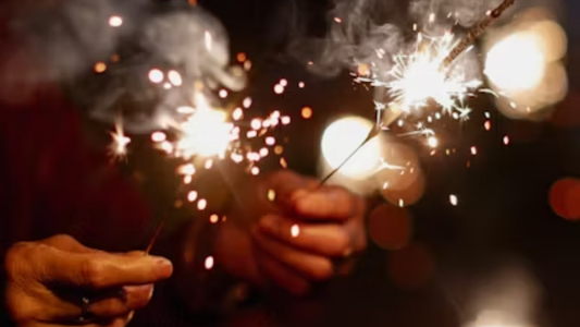 The Ultimate Guide to Diwali Gifting Ideas in Dubai & UAE (2025)
