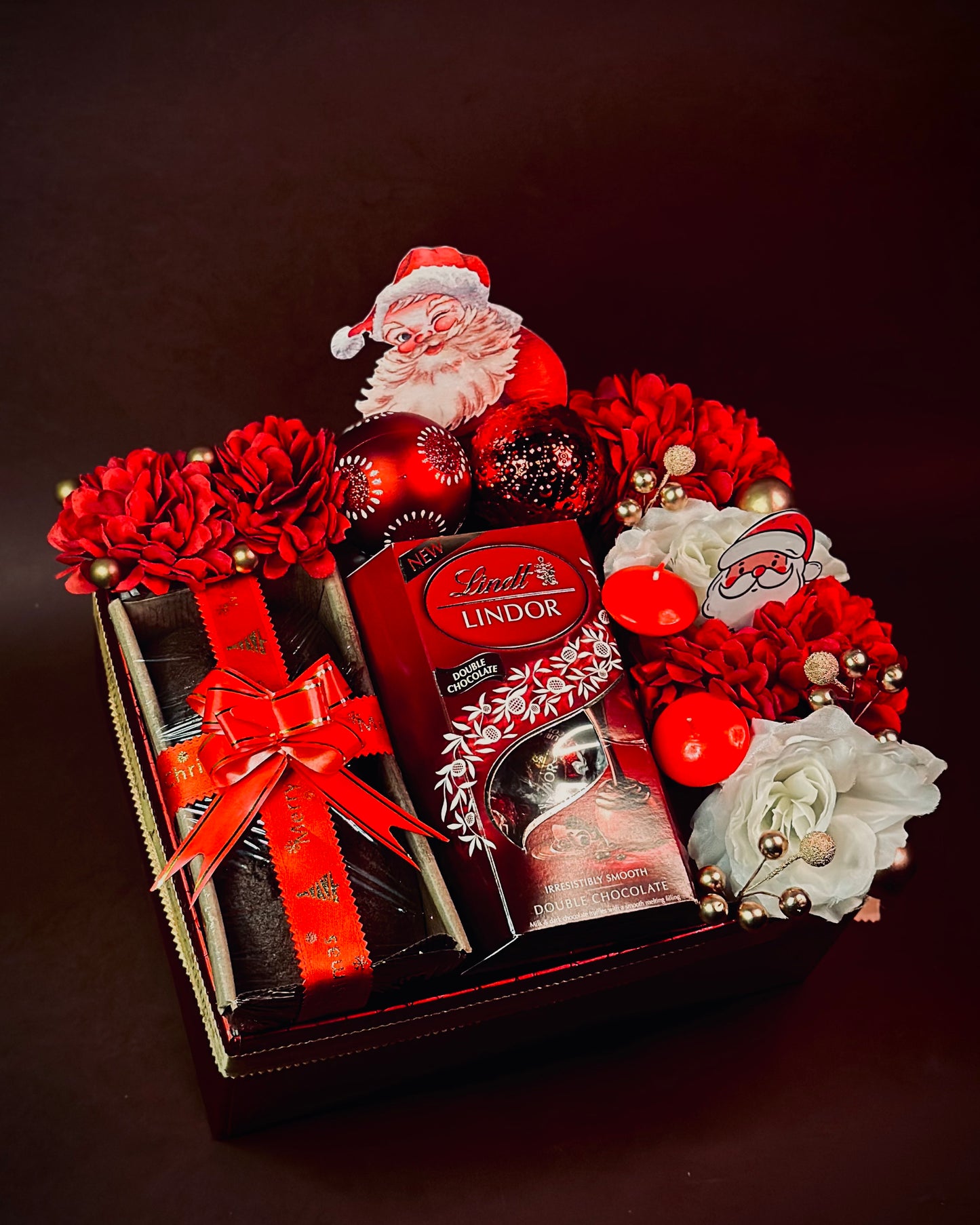 The Cozy Christmas Crate - Luxe Edition